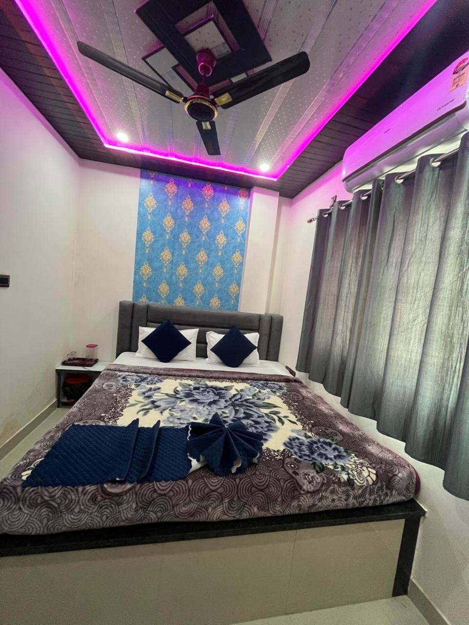 Neelkanth Pg House - Varanasi — Photos 2